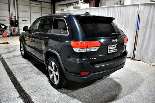 Black 2014 Jeep Grand Cherokee Laredo