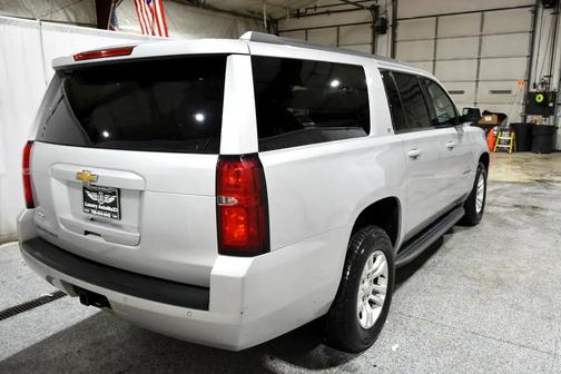 2016 Chevrolet Suburban LT
