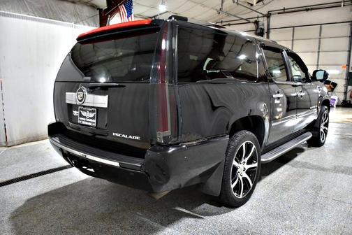 2011 Cadillac Escalade ESV Base