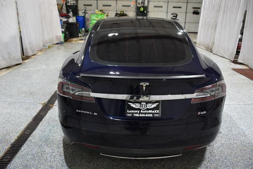2013 Tesla Model S Performance