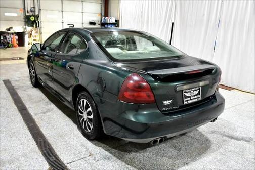 2004 Pontiac Grand Prix GT1