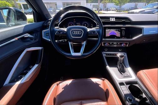 Mythos Black Metallic 2021 Audi Q3 45 S line Premium