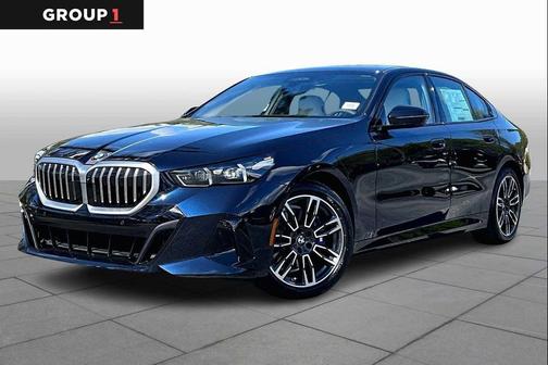 Black Sapphire Metallic 2026 BMW 530 530i