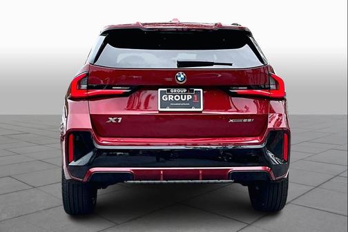 Vegas Red Metallic 2026 BMW X1 xDrive28i
