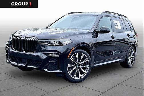 Black Sapphire Metallic 2022 BMW X7 xDrive40i