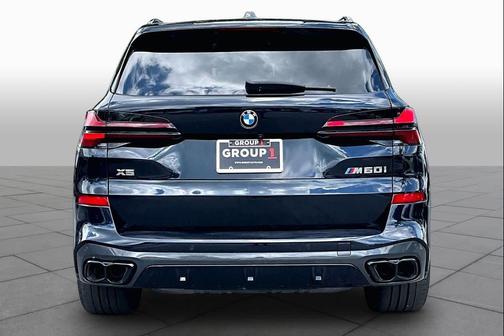 Carbon Black Metallic 2024 BMW X5 M60i