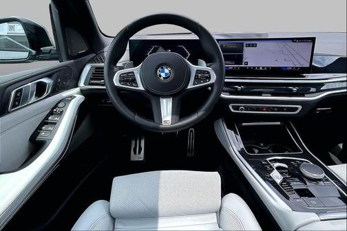 Skyscraper Grey Metallic 2024 BMW X5 sDrive40i
