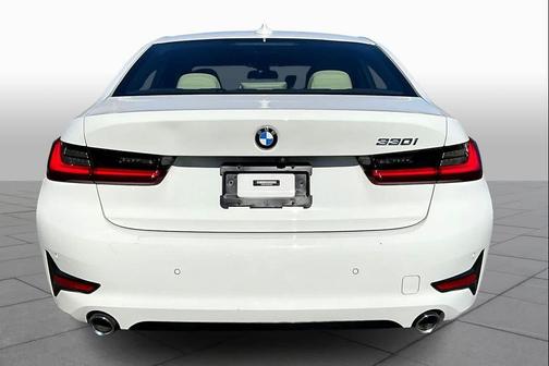 2022 BMW 330 330i