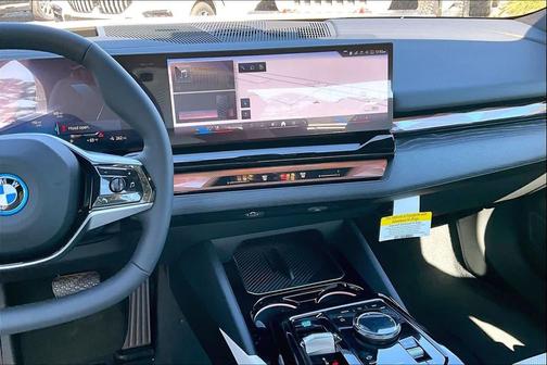 2026 BMW i5 eDrive40