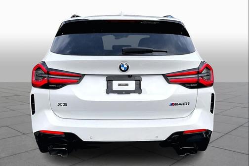 2024 BMW X3 M40i