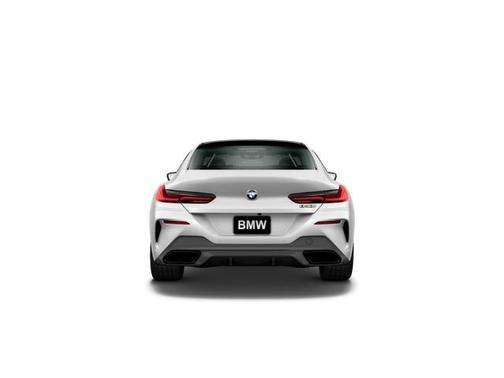 2026 BMW 840 i