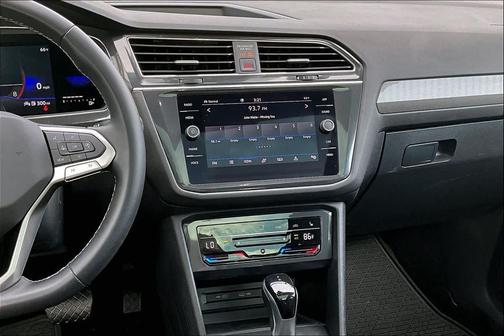 2023 Volkswagen Tiguan 2.0T SE 4MOTION
