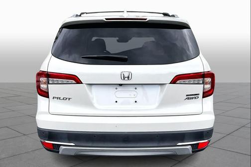 2019 Honda Pilot Touring 8-Passenger