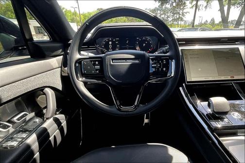 2025 Land Rover Range Rover Sport SE