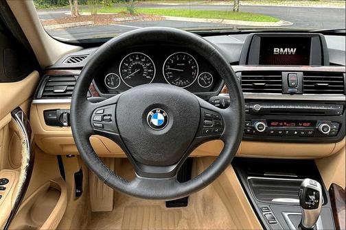 2013 BMW 328 328i