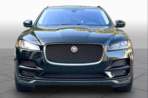 Narvik Black 2019 Jaguar F-PACE 25t Premium
