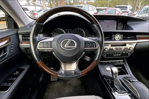 2016 Lexus ES 350 Base