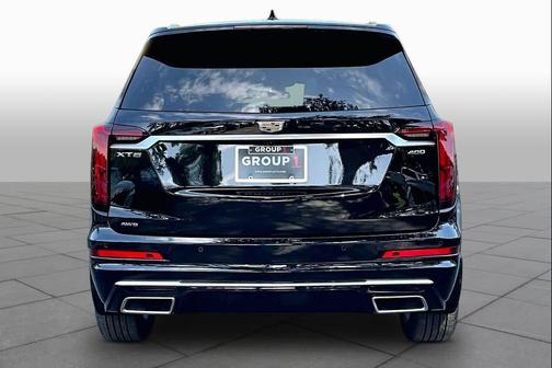 Stellar Black Metallic 2021 Cadillac XT6 Premium Luxury AWD