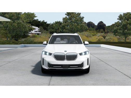 Mineral White Metallic 2026 BMW X5 sDrive40i