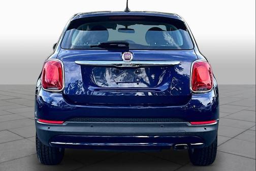 Blu Venezia (Blue Metallic) 2017 FIAT 500X Pop
