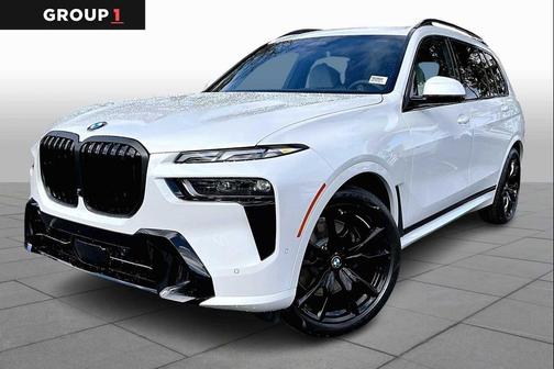 Mineral White Metallic 2026 BMW X7 xDrive40i