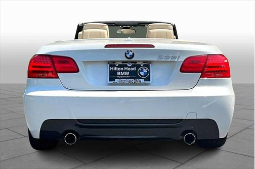 2011 BMW 335 335i