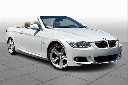 2011 BMW 335 335i