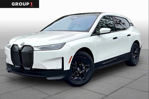 Alpine White 2023 BMW iX xDrive50