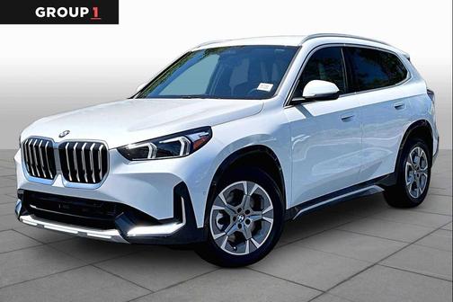 Mineral White Metallic 2026 BMW X1 xDrive28i