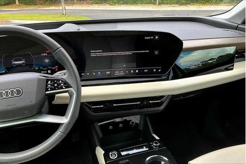2025 Audi Q6 e-tron Premium Plus quattro