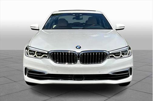 2020 BMW 540 540i