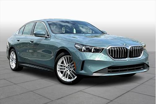2024 BMW 530 i