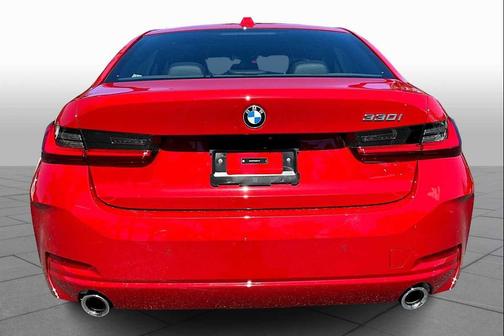 2024 BMW 330 i