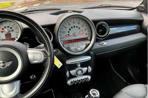 2010 MINI Cooper S Base