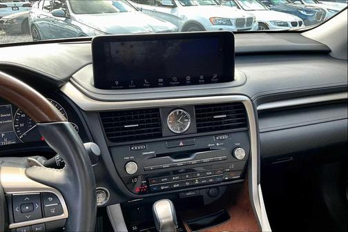 2022 Lexus RX 350L Base