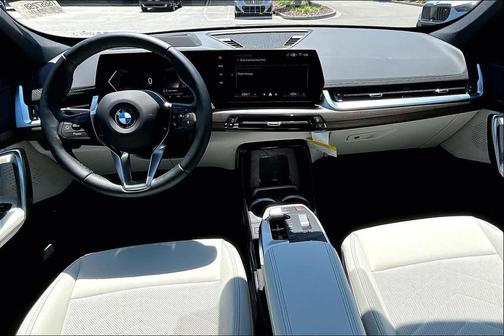 Dune Grey Metallic 2026 BMW X1 xDrive28i