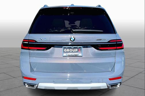2026 BMW X7 xDrive40i