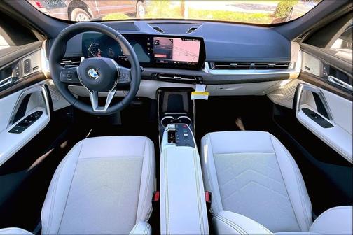 2026 BMW X1 xDrive28i