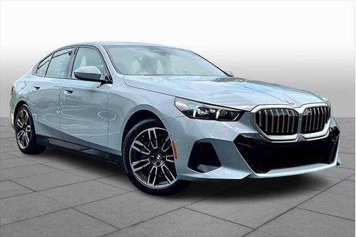 2025 BMW 530 i