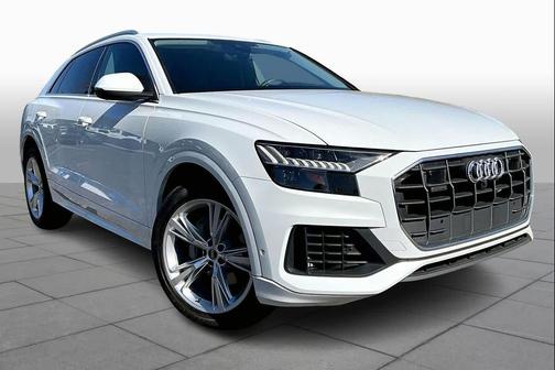 2023 Audi Q8 55 Premium