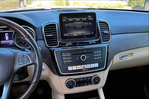 2017 Mercedes-Benz GLS 450 4MATIC