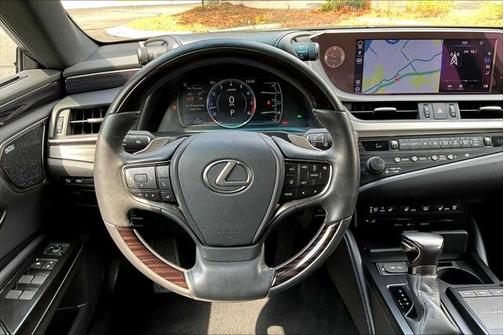 2019 Lexus ES 350 Ultra Luxury