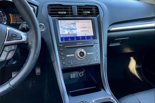 2020 Ford Fusion Plug-In Hybrid Titanium