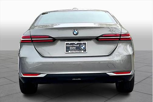 2024 BMW 530 i