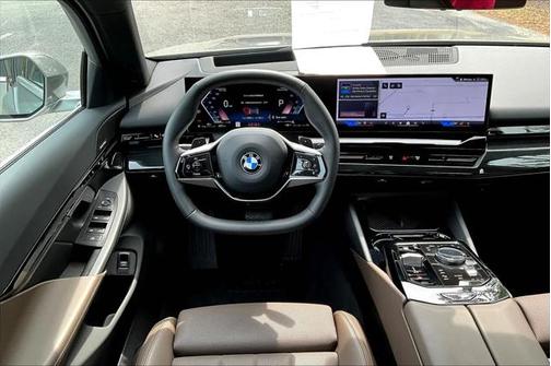 2024 BMW 530 i