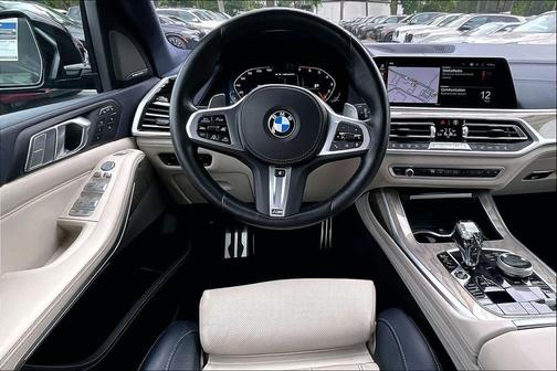 Tanzanite Blue II Metallic 2022 BMW X7 M50i