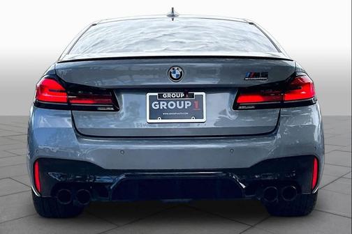 Skyscraper Grey Metallic 2023 BMW M5 Base