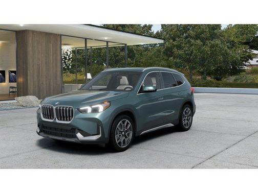 Cape York Green Metallic 2026 BMW X1 xDrive28i