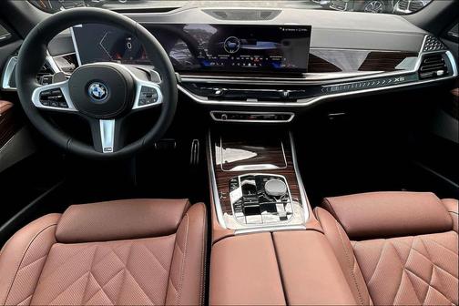 Dravit Grey Metallic 2026 BMW X5 PHEV xDrive50e