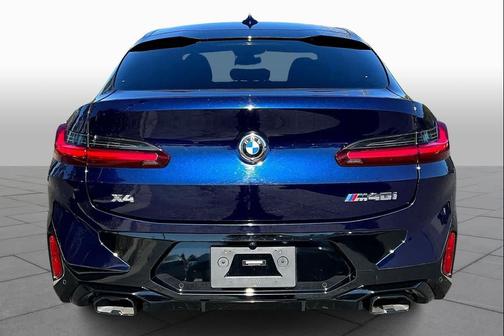 2023 BMW X4 M40i
